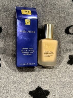NEW!Estee Lauder Double Wear Foundation full size 1oz(30ml)
